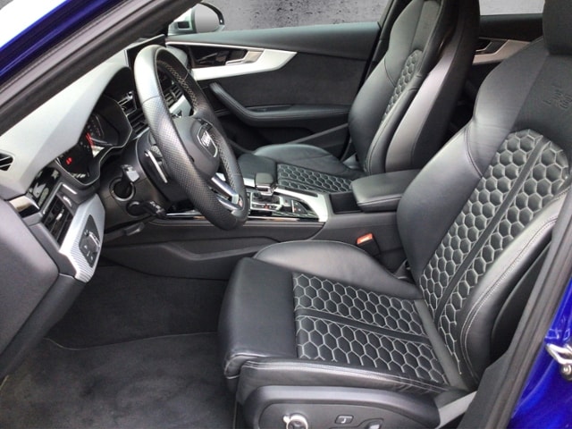 Audi RS4 Avant Quattro