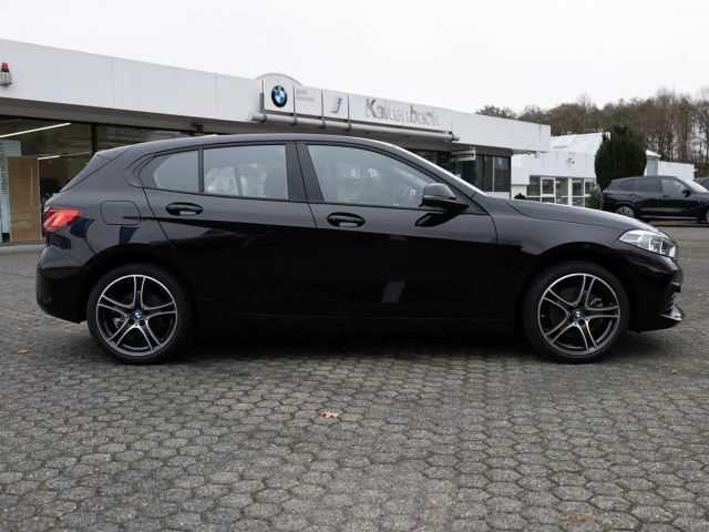 BMW 118 118i Advantage pakket Sedan