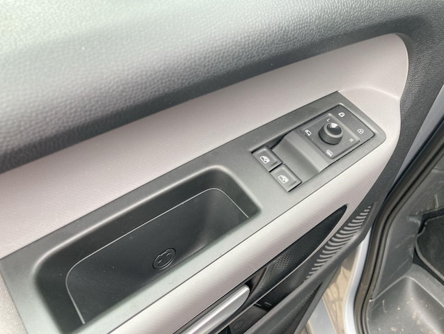 Volkswagen ID.Buzz Navi AHK LED ACC SHZ Klima RFK App-Connect PDC