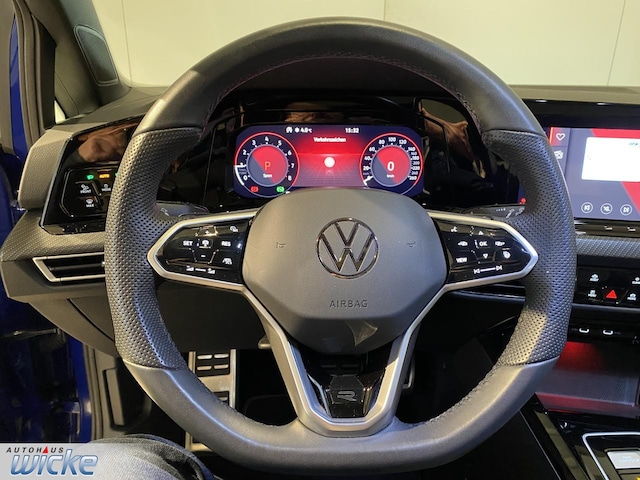 Volkswagen Golf 1.5 TSI DSG R-Line Variant