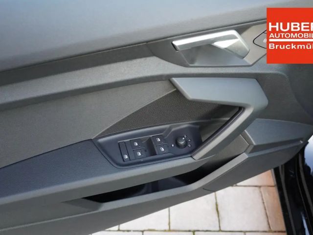 Audi A3 35 TFSI Sedan Sportback