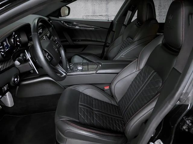 Maserati Quattroporte Trofeo