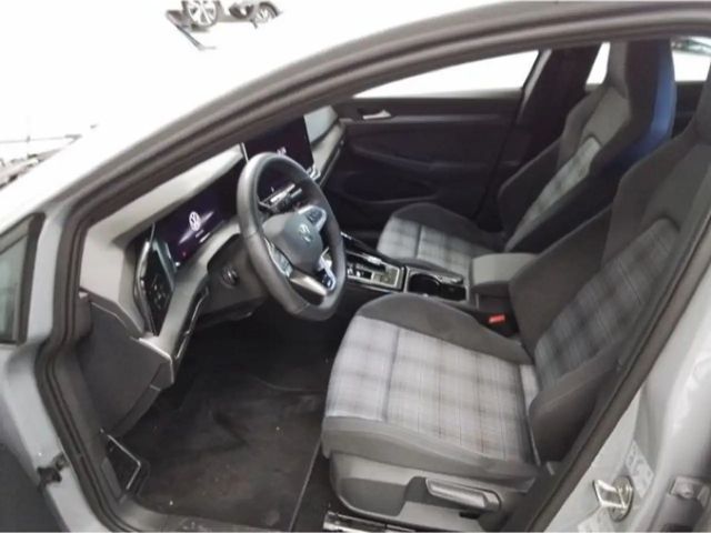 Volkswagen Golf GTE Style