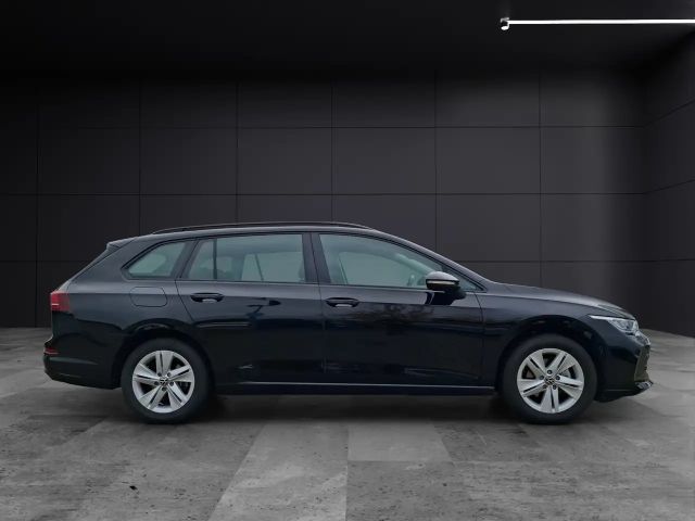 Volkswagen Golf DSG Golf VIII Life Variant