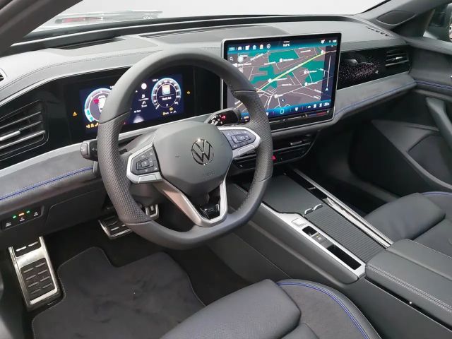 Volkswagen Passat 2.0 TDI DSG R-Line Variant