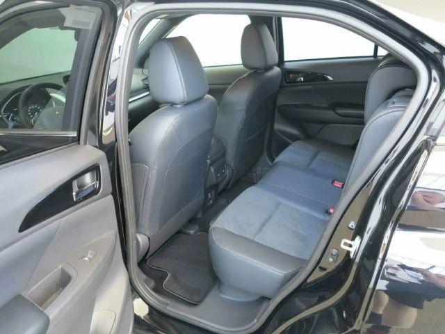 Mitsubishi Eclipse Cross Select,