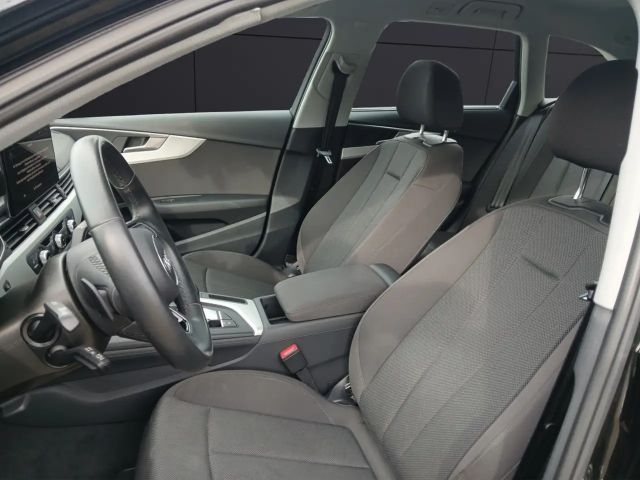 Audi A4 40 TDI Avant S-Tronic