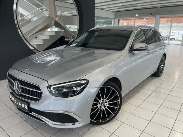 Mercedes-Benz E 220 E 220 d Estate