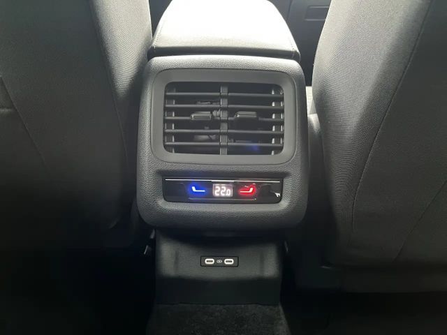 Volkswagen T-Roc 1.5 eTSI Life