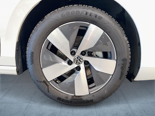 Volkswagen Passat 1.5 eTSI DSG IQ.Drive