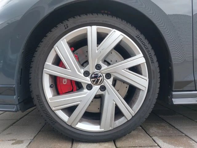 Volkswagen Golf 2.0 TSI DSG GTI