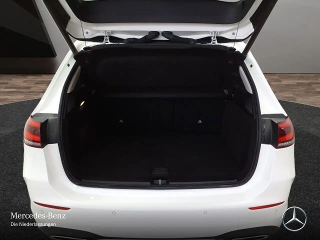 Mercedes-Benz B 250 AMG Line Sedan