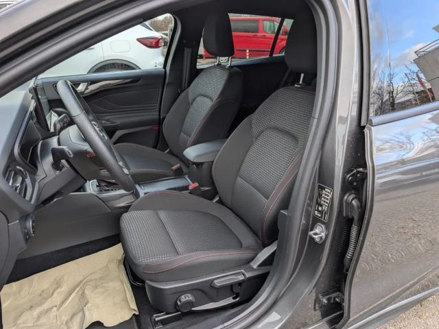 Ford Focus ST Line Wagon