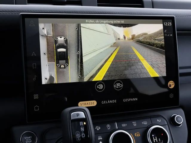 Land Rover Defender 110 Dynamic SE