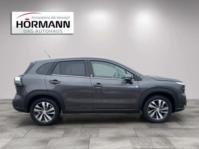 Suzuki S-Cross Flash Hybrid