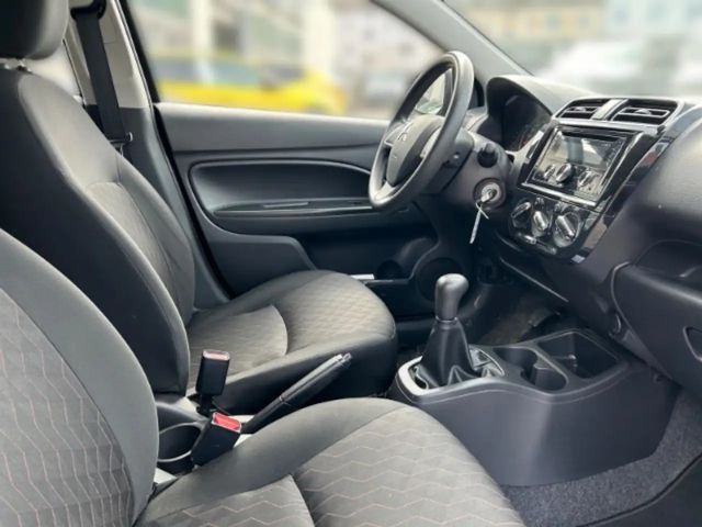 Mitsubishi Space Star Star