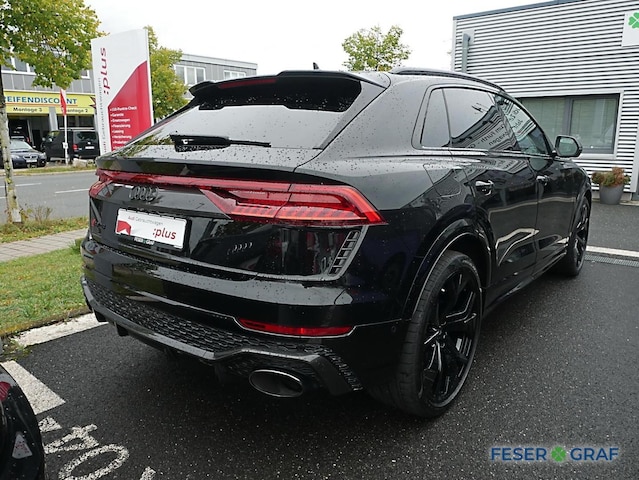 Audi RS Q8 Quattro