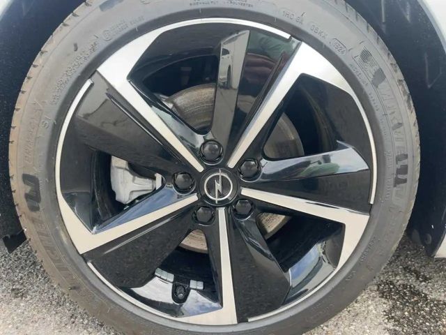 Opel Astra GS-Line Grand Sport