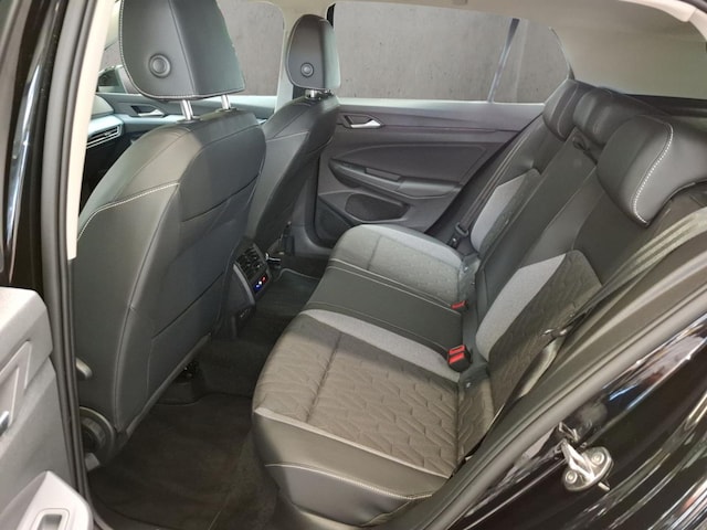 Volkswagen Golf DSG Life