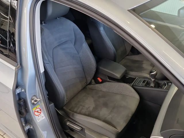 Volkswagen Golf Business Variant