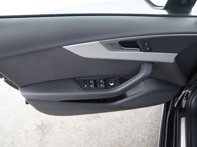 Audi A4 35 TDI S-Line