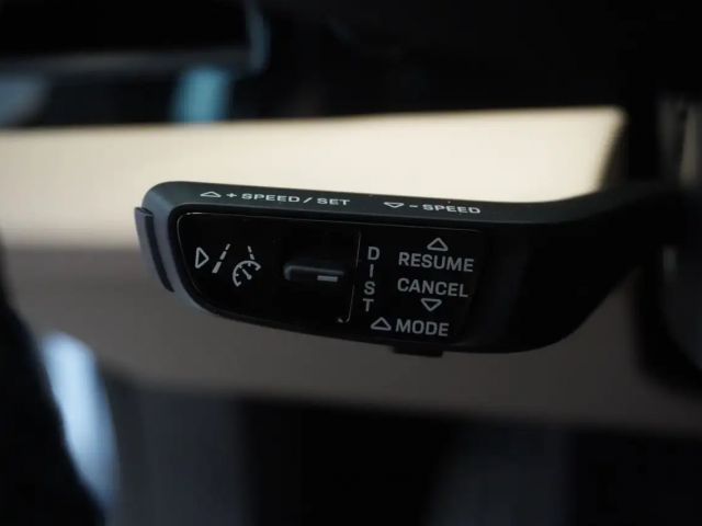 Porsche Taycan 4 Cross Turismo