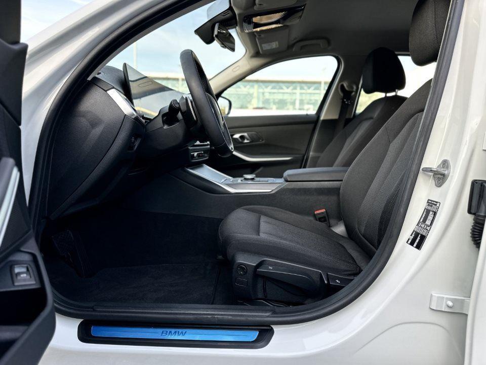 BMW 318 318i Touring