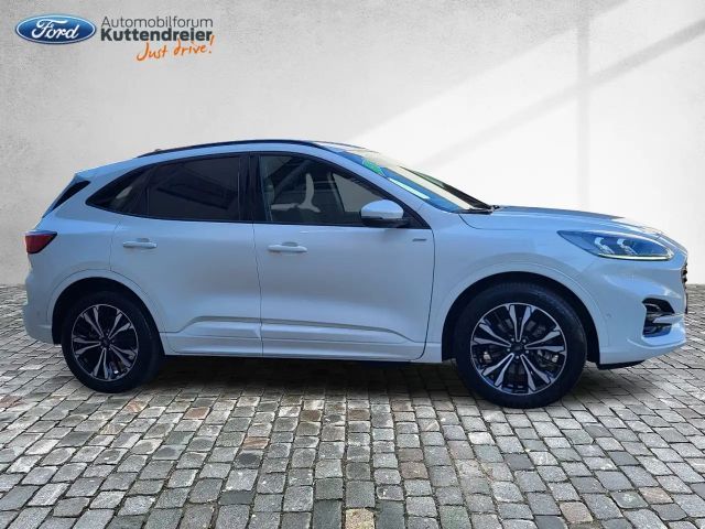 Ford Kuga Plug in Hybrid ST Line X