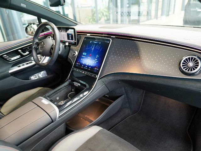 Mercedes-Benz EQE 300 Sedan