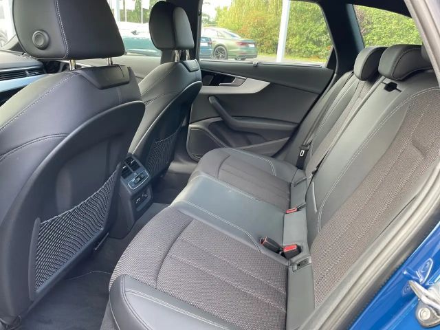 Audi A4 35 TFSI Avant S-Line