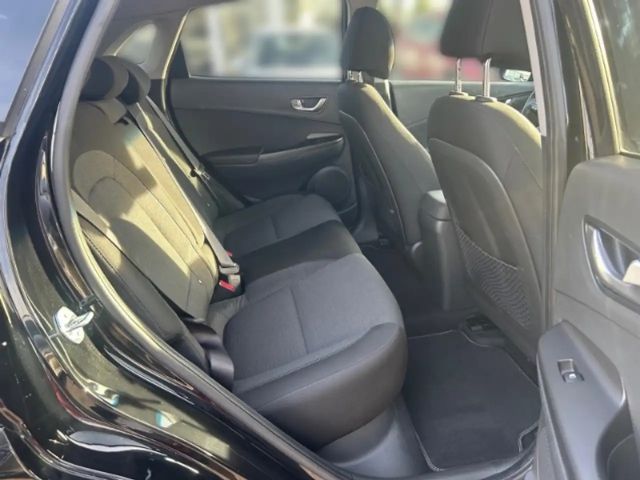 Hyundai Kona 2WD Electric