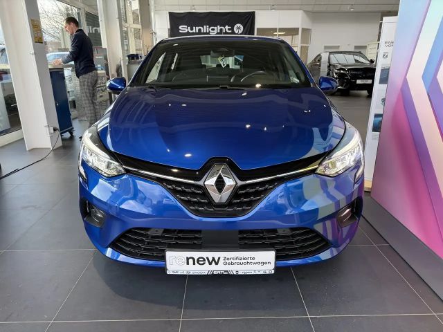 Renault Clio E-Tech Intens