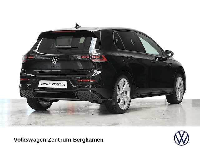 Volkswagen Golf 1.5 eTSI Golf VIII R-Line