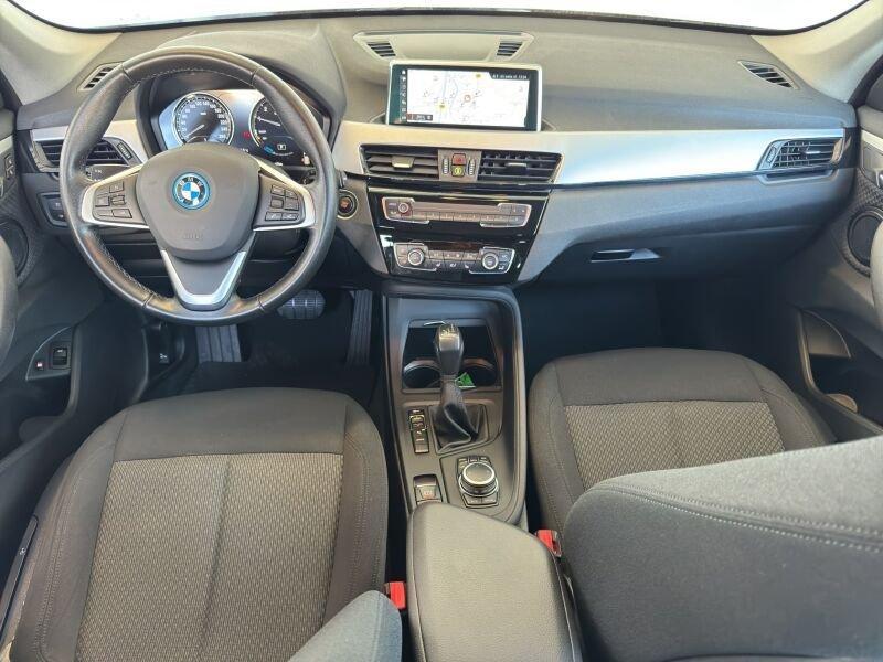 BMW X1 xDrive25e