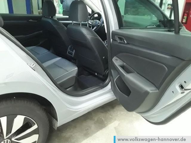 Volkswagen Golf 1.5 eTSI DSG Golf VIII Variant