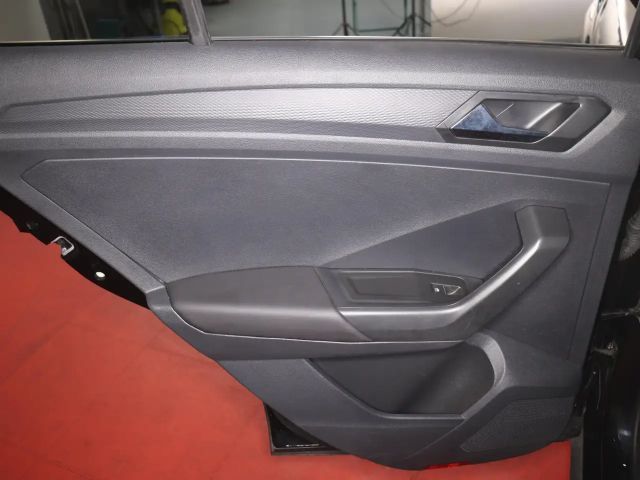 Volkswagen T-Roc DSG R-Line