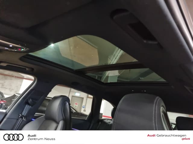 Audi RS4 Avant Quattro