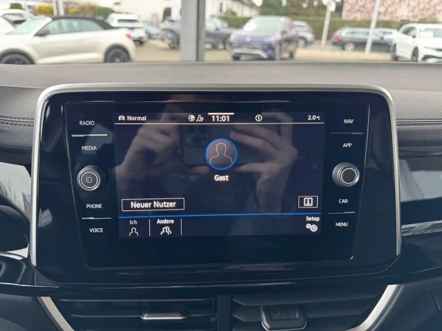 Volkswagen T-Roc 1.5 TSI DSG R-Line