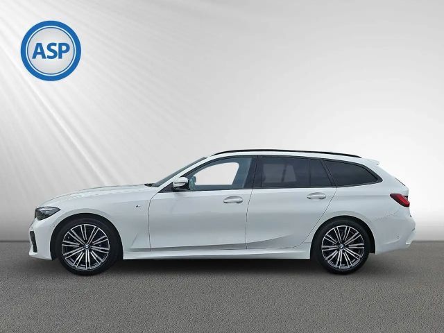 BMW 330 330d M-Sport Touring
