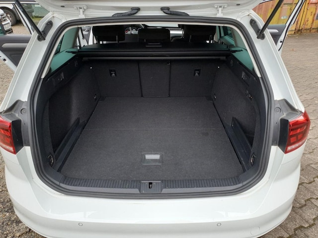 Volkswagen Passat Business DSG Variant