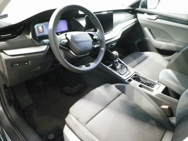 Skoda Octavia Essence TSI