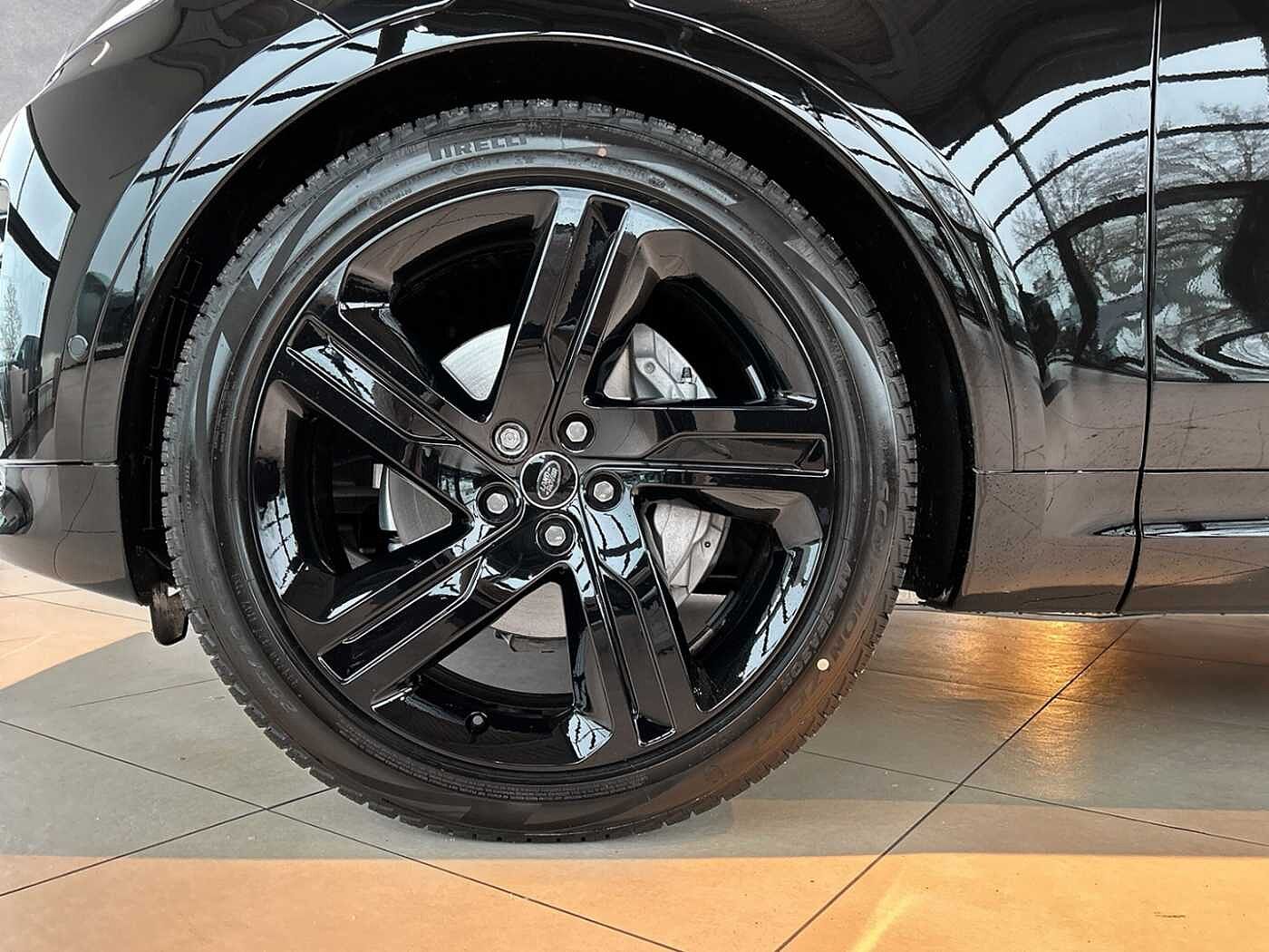 Land Rover Discovery D250 Dynamic SE