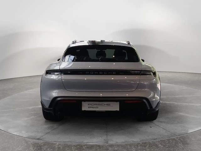 Porsche Taycan 4 Cross Turismo