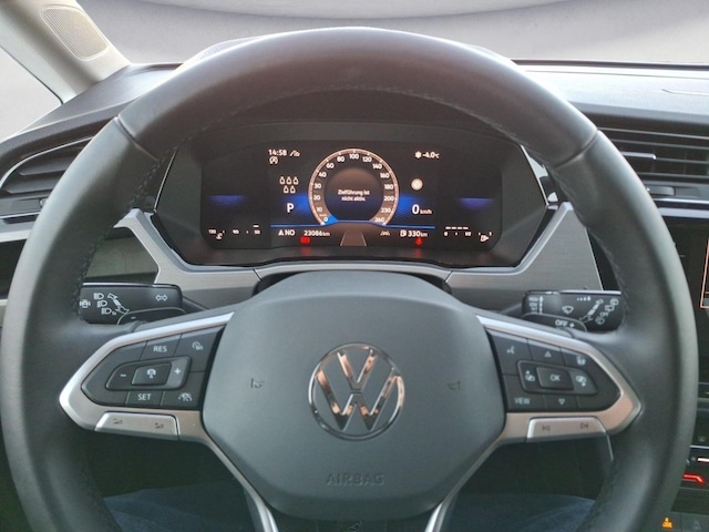 Volkswagen Touran 1.5 TSI DSG R-Line