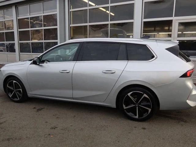 Opel Astra Elegance Sports Tourer