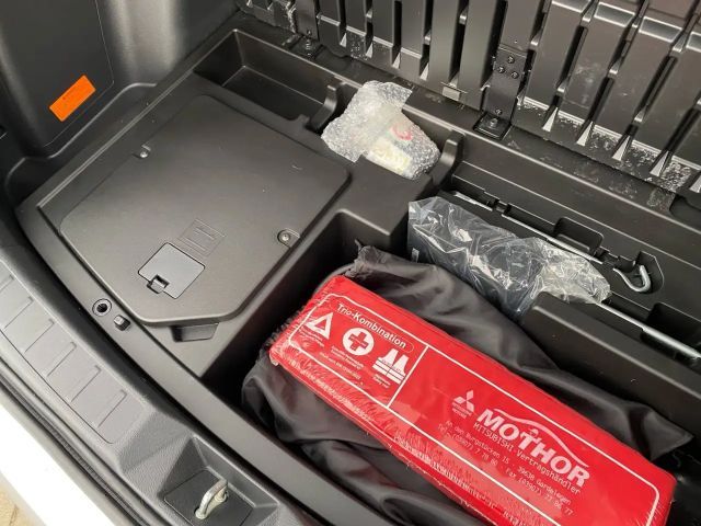 Mitsubishi Eclipse Cross 4WD PHEV