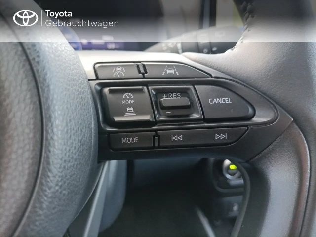 Toyota Yaris Hatchback Hybride Style