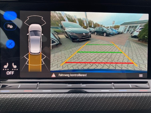 Volkswagen Golf IQ.Drive