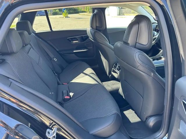 Mercedes-Benz C 180 AVANTGARDE Estate