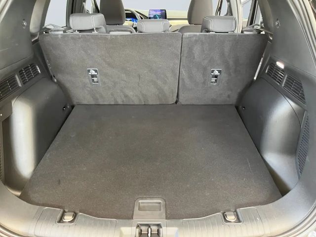 Ford Kuga Plug in Hybrid Titanium